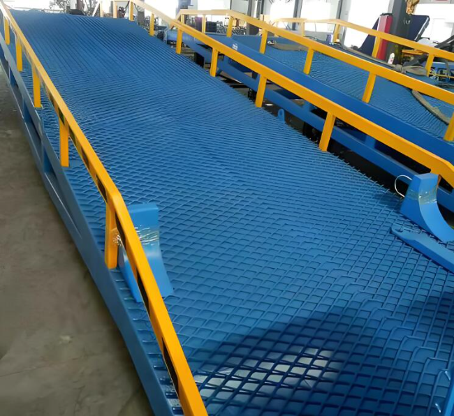 信阳移动式液压登车桥