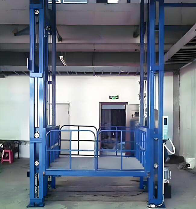 信阳导轨式升降货梯